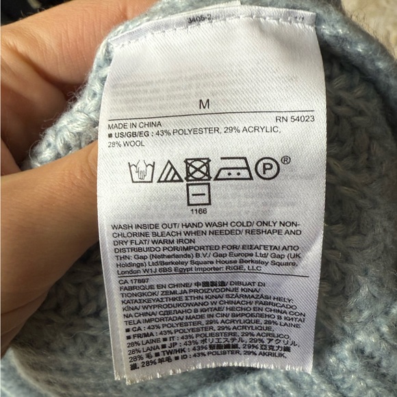 Banana Republic Italian Yarn Knit Sweater Gray Blue Crewneck Pullover Size M - Picture 3 of 5